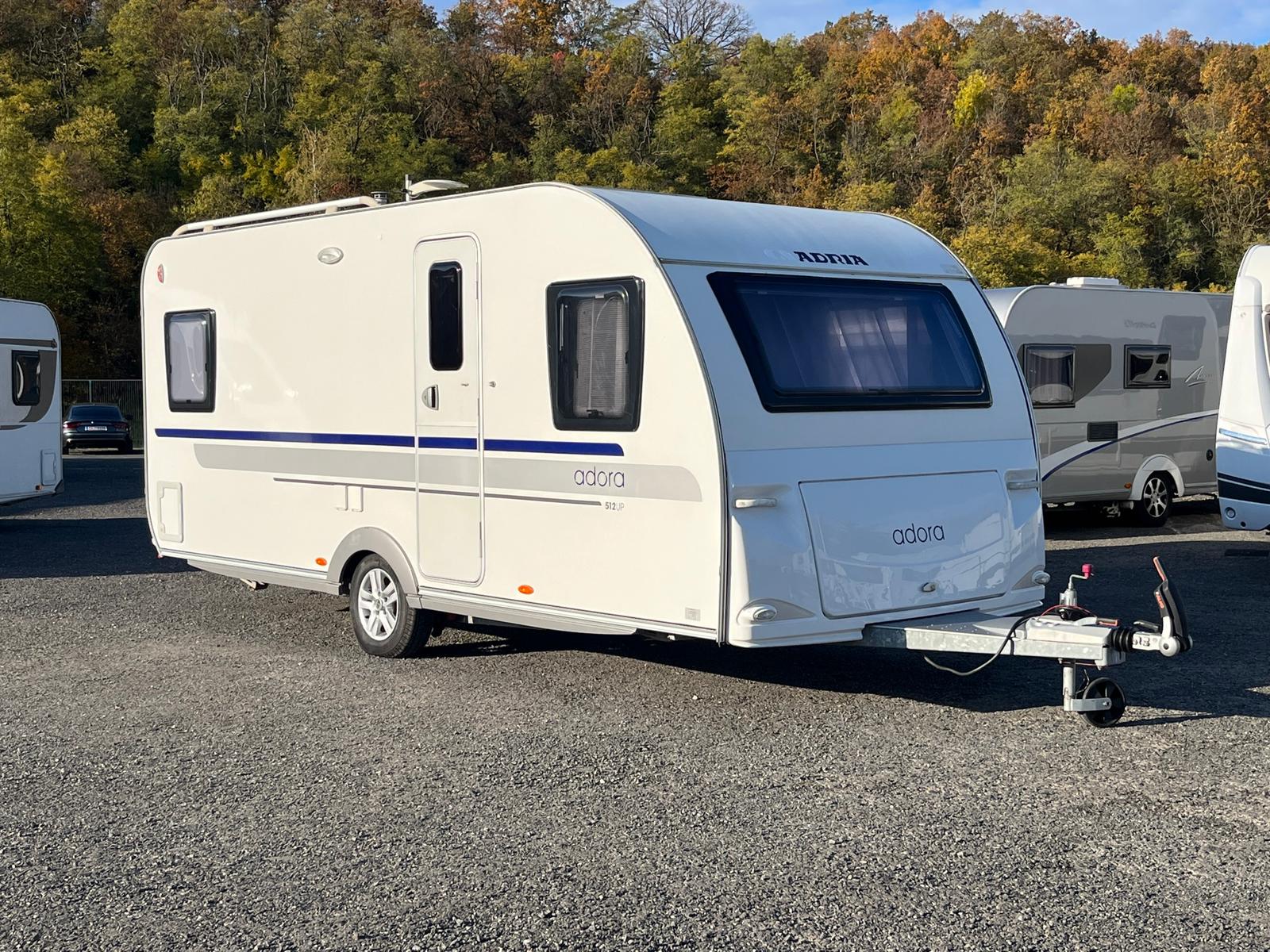 Karavan Adria Adora 512UP – exteriér