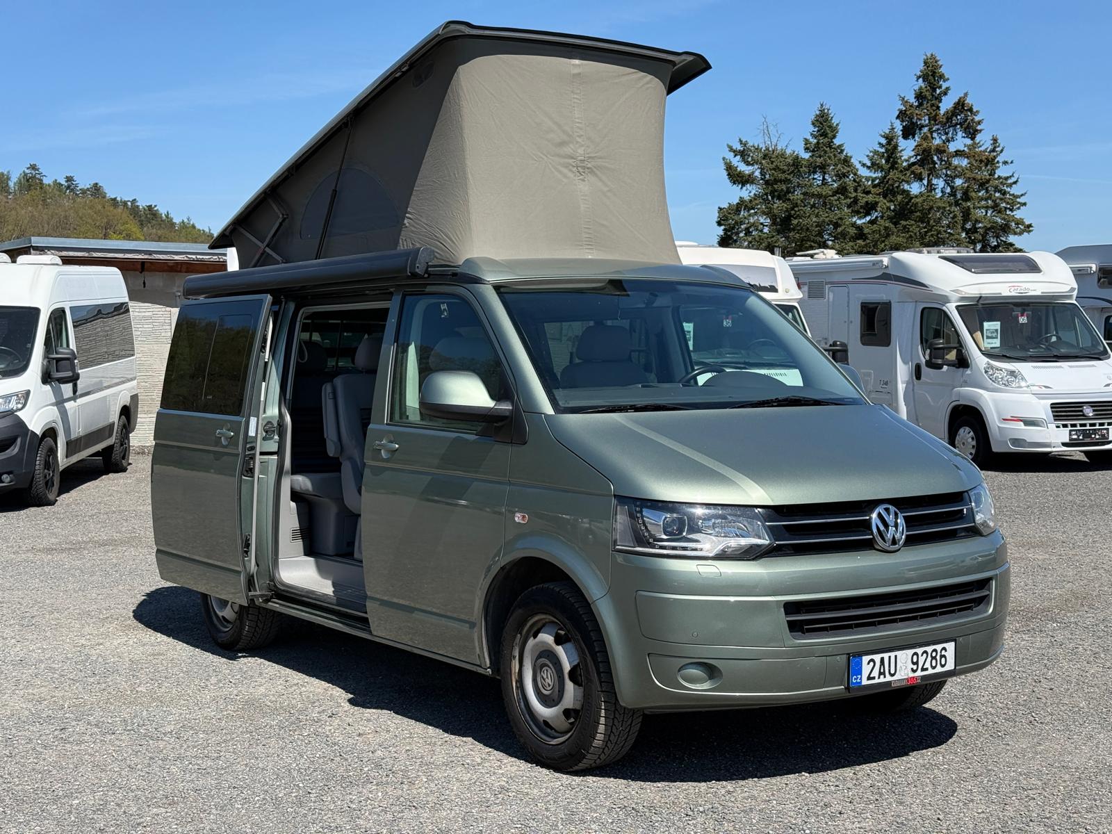 Obytné auto VW California Beach 4x4 – exteriér